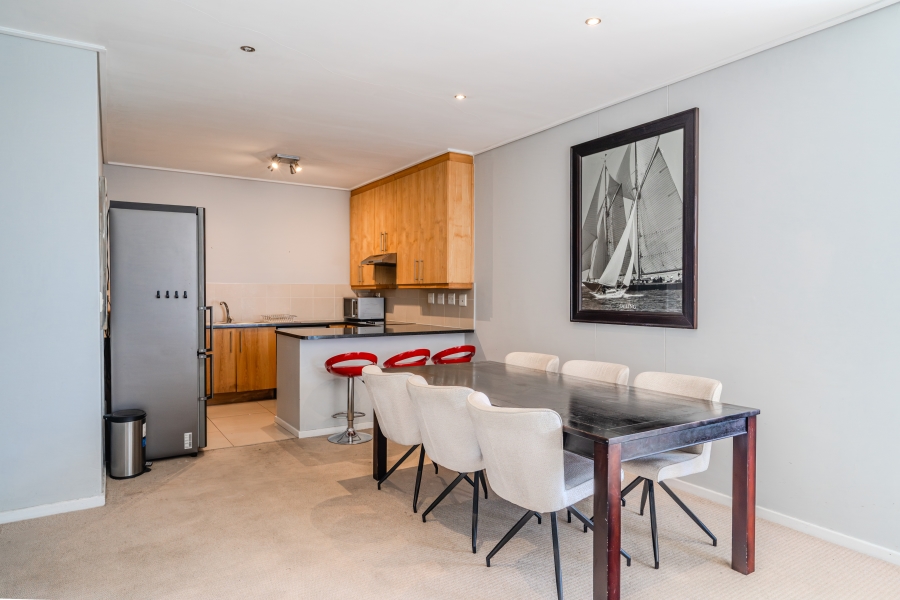 2 Bedroom Property for Sale in Sea Point Western Cape